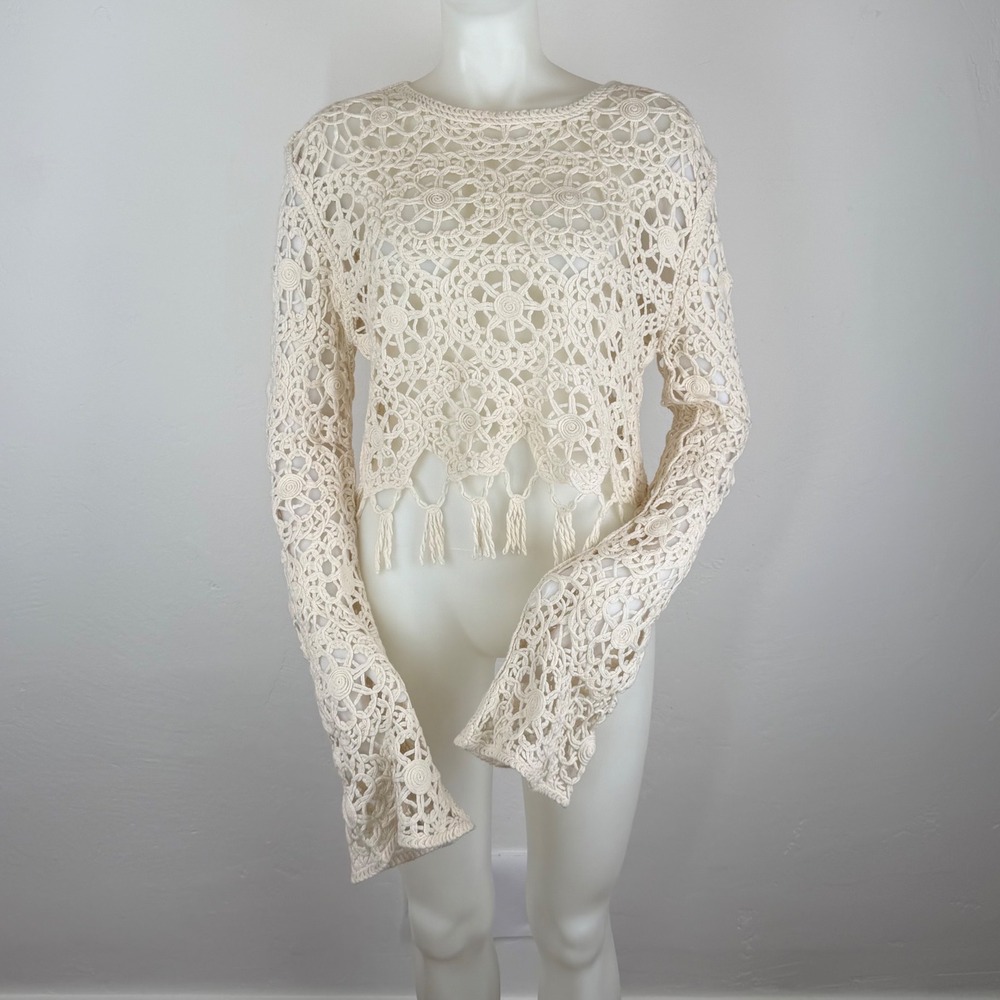 Forever 21 Cream Crochet Knit Tassel Fringe Cropped Top Long Sleeve Boho L